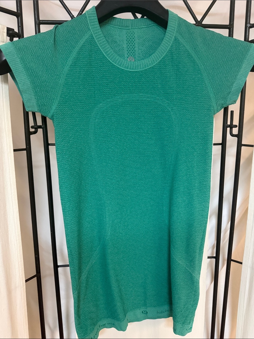 Lululemon run for me shirt